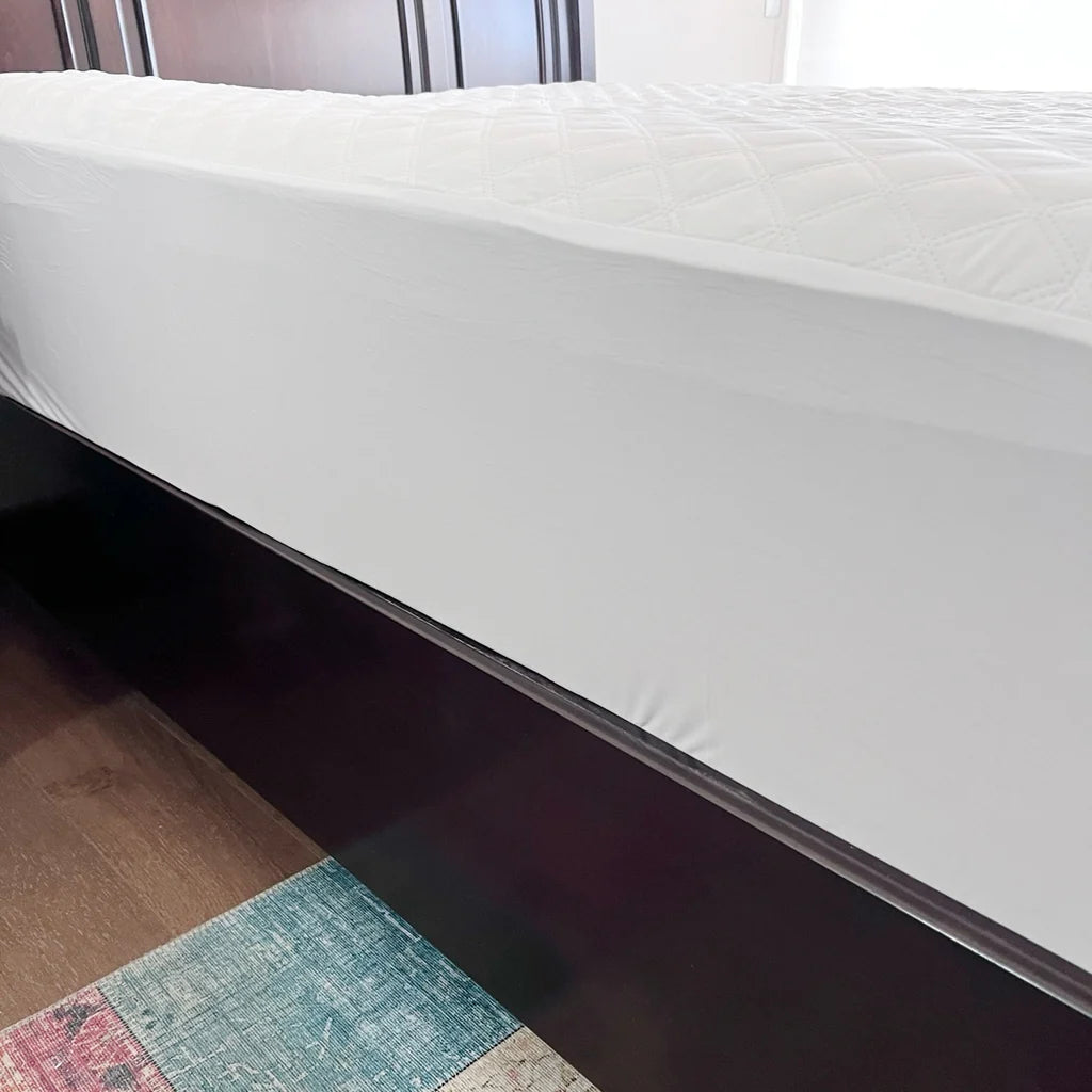 CUBRE COLCHÓN ANTI FLUIDOS 1 - 1.5P™ – PROTECCIÓN TOTAL A PRUEBA DE LÍQUIDOS.