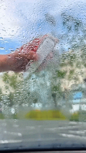 ESPONJA DESEMPAÑADORA™ – SOLUCIÓN INSTANTÁNEA PARA EL EMPAÑADO.