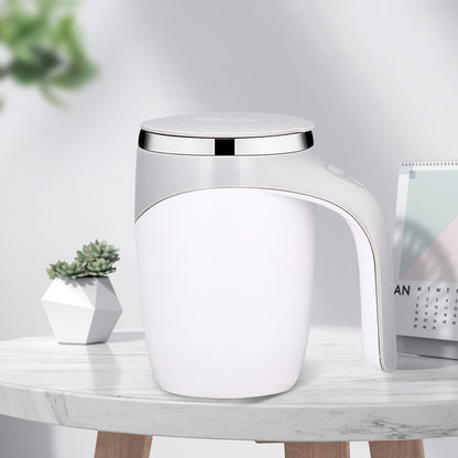 TAZA USB BATIDORA MAGNÉTICA™ 380ML – DISEÑO ELEGANTE EN CAFÉ Y BLANCO.